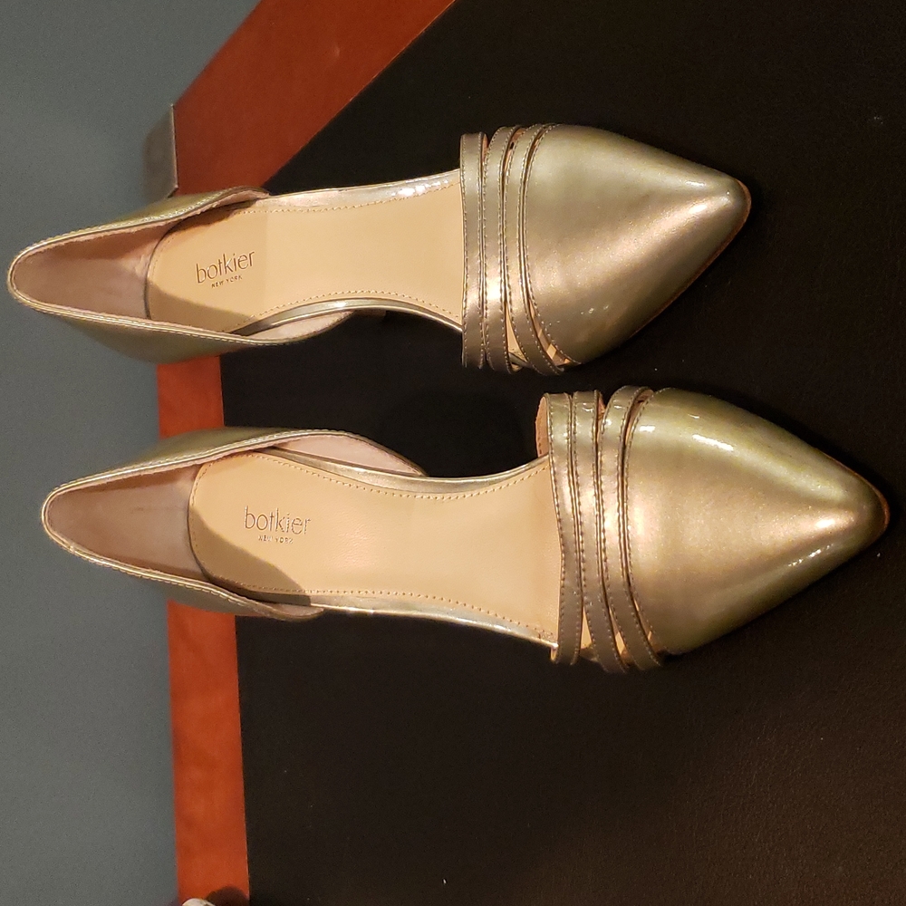Botkier Shoes - Picture 4 of 8